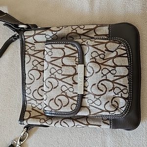 NY&C Crossbody